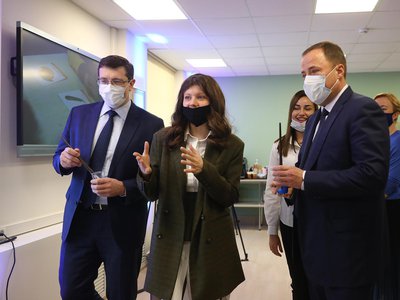 Игорь Комаров и Глеб Никитин открыли Ресурсный центр социальной поддержки людей с РАС