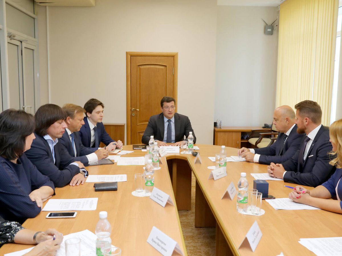 Никитин обсудил сотрудничество с представителями «Деловой России»