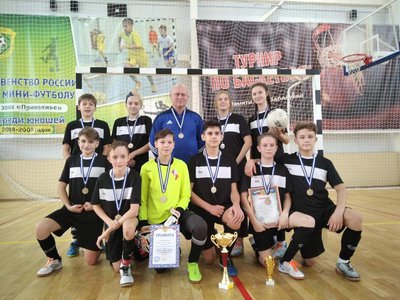 Юношеские команды по мини-футболу из Выксы завоевали серебро и бронзу
