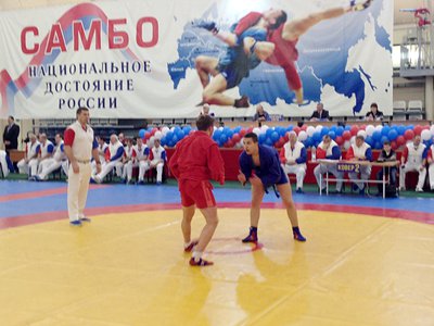 Стартовало первенство России по самбо среди юниоров и юниорок