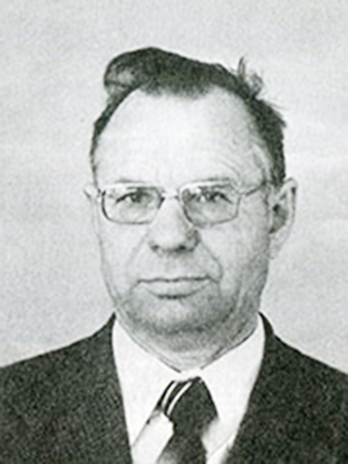 Кузнецов-Евгений-михайлович.jpg