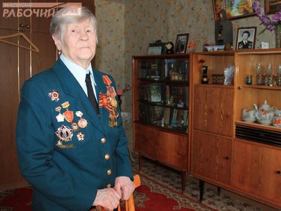 Веру Николаевну Матову поздравили со 103-м днём рождения