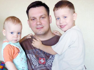 Александр Михайлов: Воспитание детей не заканчивается никогда