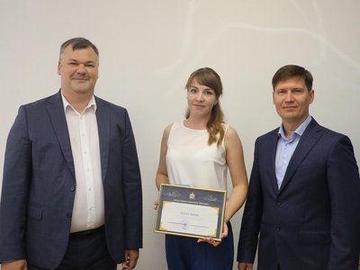Сергей Ефимов наградил волонтёров, которые помогали нижегородцам оформлять заявки на выход из дома в период самоизоляции