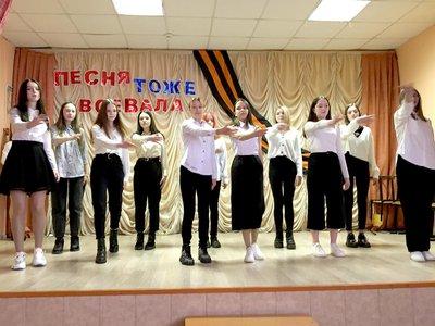 «Добрый дети мира» провели концерт для школьников (Выкса, 2021 г.)