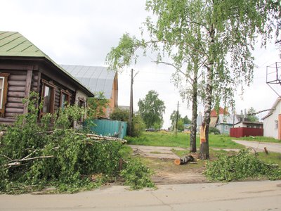 Последствия урагана 29 мая в Выксе: пересечение улиц Ризадеевской и Ратюка