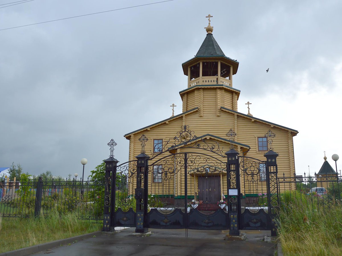 Восстановленная-из-пепла-церковь-в-честь-преподобного-Сергия-Радонежского.jpg