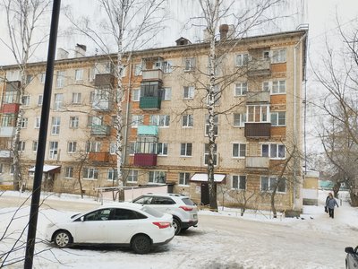 Жители многоквартирного дома в Выксе с помощью ГЖИ добились ремонта его фасада