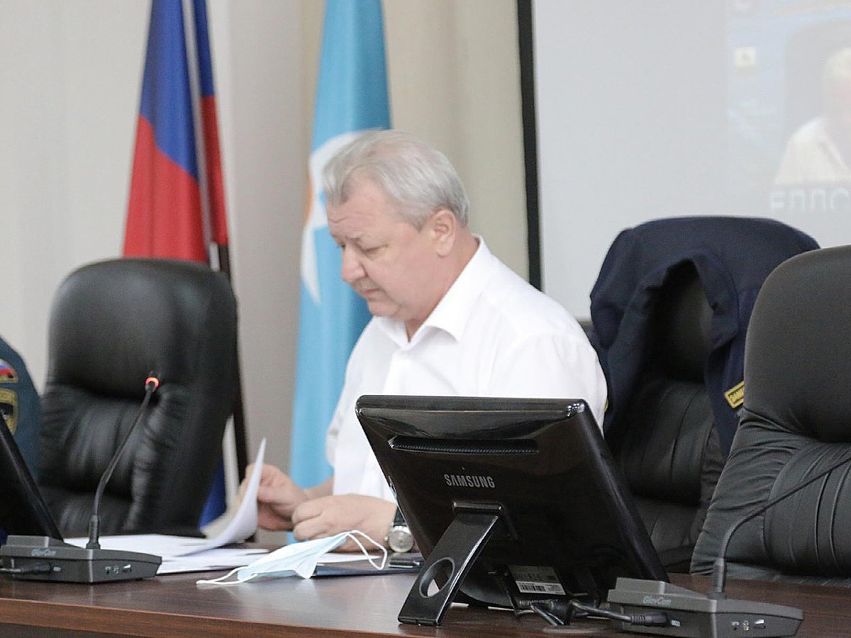 Дмитрий Краснов провёл внеочередное заседание комиссии по предупреждению и ликвидации чрезвычайных ситуаций
