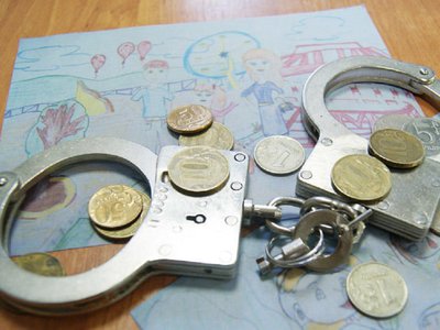 Должника по алиментам в Выксе арестовали на шесть суток