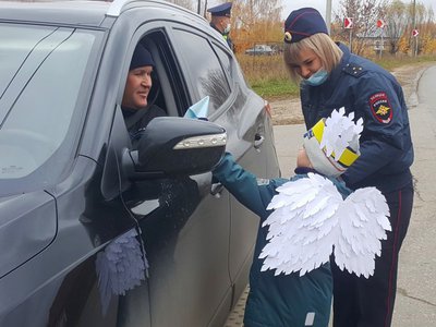 В Борковку прибыли дорожные «ангелы-хранители»