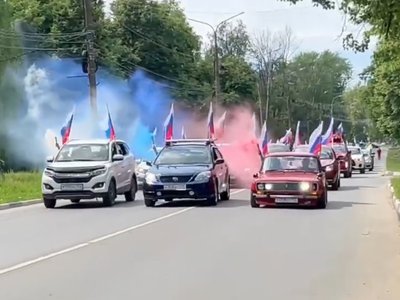 В День России в округе состоялся праздничный автопробег