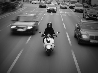 На дорогах Выксы увеличилось количество аварий с участием мотоциклов, скутеров и мопедов