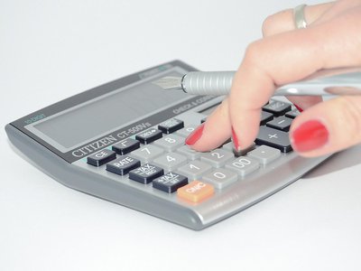 ФНС напоминает о необходимости уплаты налога на доходы физлиц не позднее 15 июля
