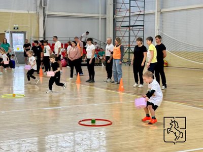 В ФОКе «Баташев Арена» прошли соревнования, посвящённые Дню матери