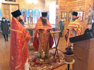 В Проволочном священники отслужили панихиду по пострадавшим за веру