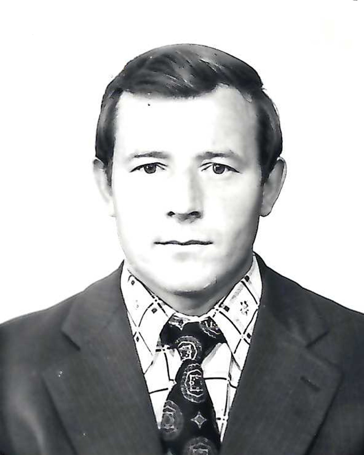 Валерий Серов