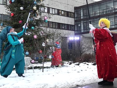«ОМК-Участие» поздравил с Новым годом детей московского онкоцентра