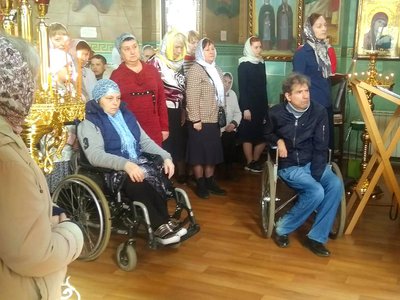 Люди с инвалидностью посетили миссионерскую Божественную литургию