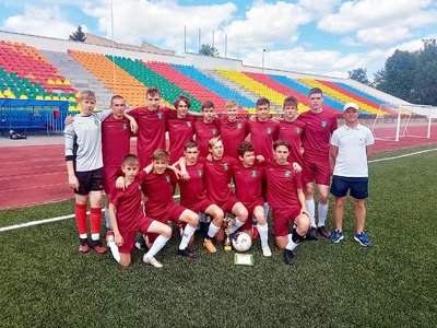 Три команды ФБ «Металлурга» вышли в плей-офф турнира по футболу «Кожаный мяч»