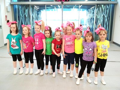 В «Гимнастраде» победили маленькие гимнастки из детского сада «Аленький цветочек»