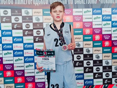 Выксунца Романа Малиновского включили в областную сборную по баскетболу