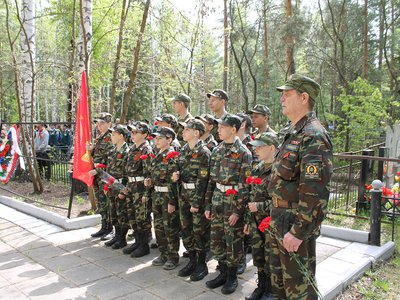 Митинг на Северном кладбище 9 мая 2025