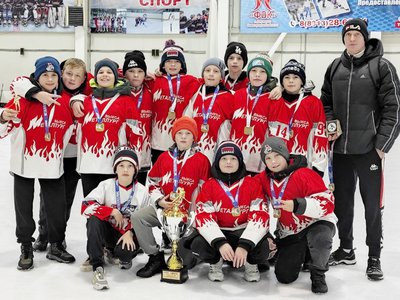 В Дзержинске юные выксунские хоккеисты завоевали кубок Поволжья