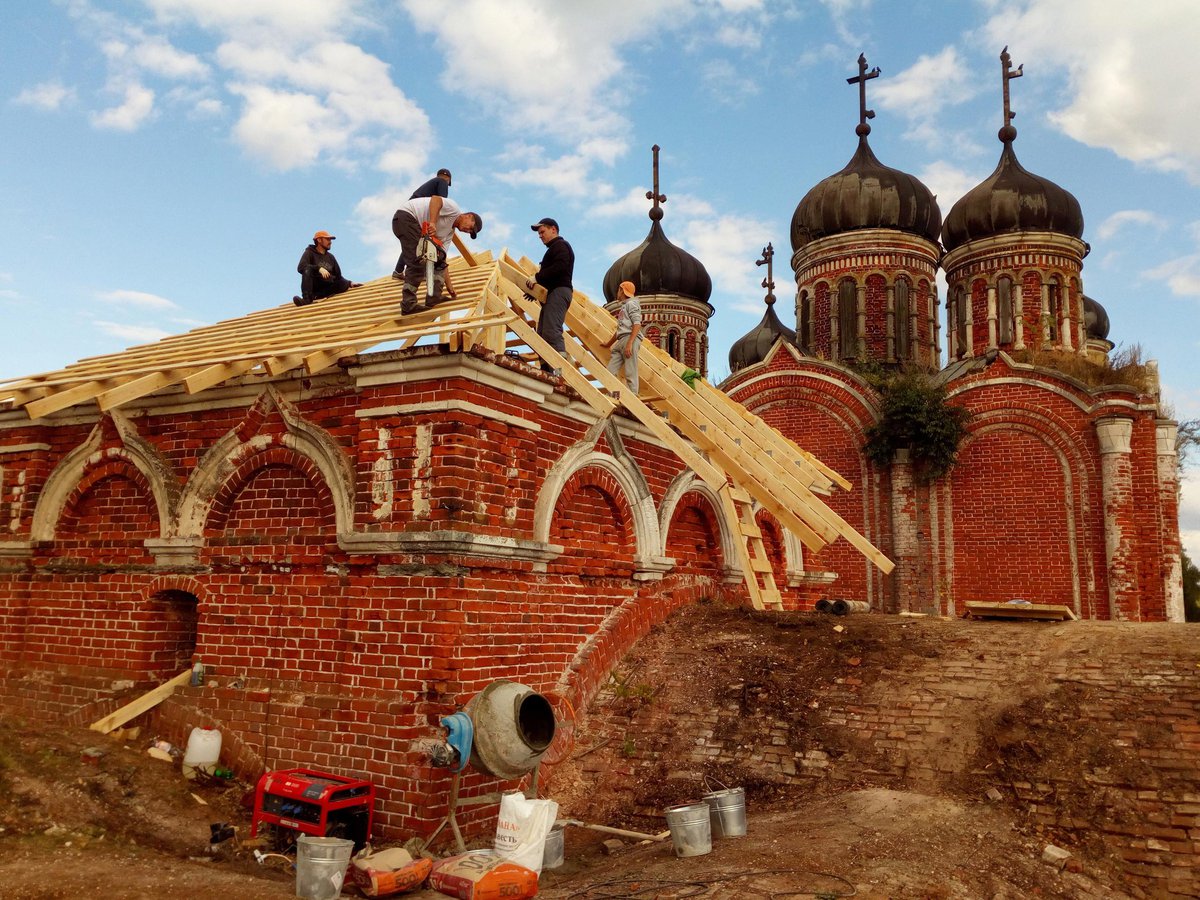 Полковая Церковь на территории Волочаевского городка