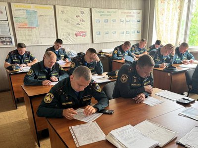 Два выксунских огнеборца вошли в число лучших