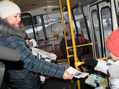 Перевозчиков предупредили о запрете высаживать несовершеннолетних пассажиров в морозы