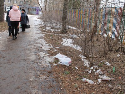 В ход пресс-тура представители СМИ побывали на местах несанкционированного сброса мусора