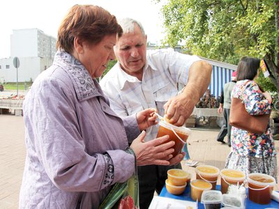 Ярмарка мёда открылась в Выксе сегодня, 14 августа
