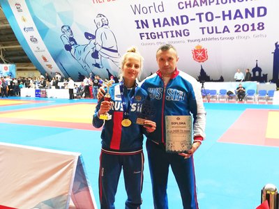 Евгения Лабутина стала победительницей первенства мира по рукопашному бою среди юниорок.
