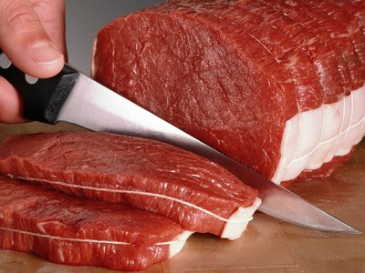 Специалисты Роспотребнадзора проконсультируют о качестве мясной и рыбной продукции на горячей линии