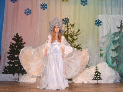 Тамболесский Дом творчества определил победительницу конкурса «Мисс Зима 2021»