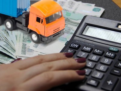 В области установлены дополнительные льготы по транспортному налогу для грузоперевозчиков