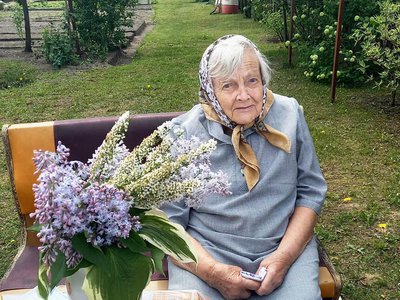 Александру Карпову, труженицу тыла, поздравили с 90-летним юбилеем