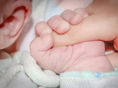 Тринадцать детей родились в новогоднюю ночь в Нижегородской области