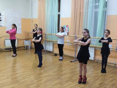 Средняя группа объединения «Ладушки» начала подготовку к городскому конкурсу «Танцевальная капель»