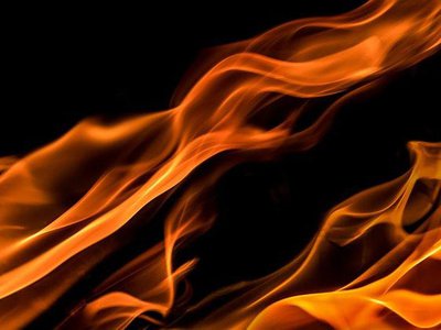 В пожаре на улице Ляпидевского пострадал подросток