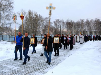 В Мотмосе освятили верхний Свято-Никольский придел Покровского храма