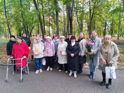 парк-есенин-стихи-3.jpg
