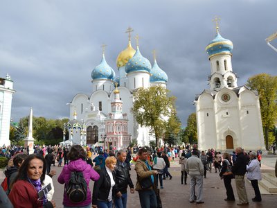 По святым местам Руси