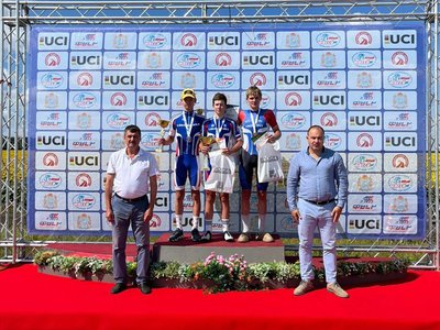 Велосипедист Кирилл Блохин занял второе место в первенстве России