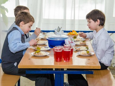 Вы сможете задать свои вопросы об организации питания в школах