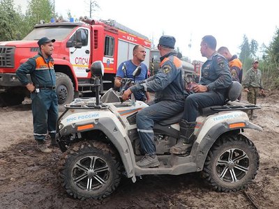 Почти 1,5 тысячи спасателей продолжают борьбу с пожаром в Мордовском заповеднике