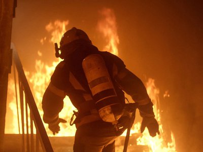 В Выксе в подъезде многоквартирного дома произошёл пожар