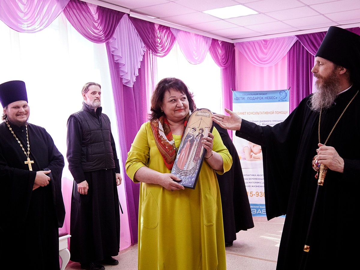 Выксунская «Забота» открыла в Навашине центр помощи женщинам