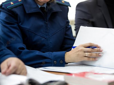 Строительная компания незаконно отстранила сотрудника от работы